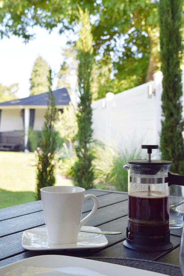 Bil-Zenn Villa Bilzen Buitenkant foto